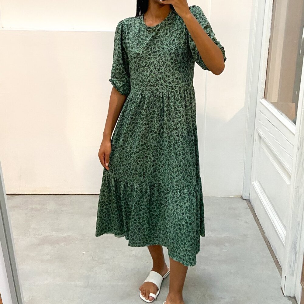 Zara Tiered Floral Midi Dress Green Black Size Small